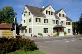  Gasthof Wagner Restaurant-Pension  Halbenrain